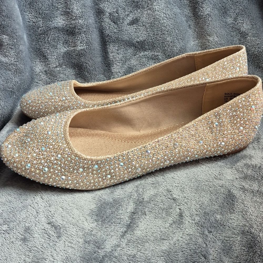 Dream Pairs Women's 10 Sparkle Diamond Incrusted Flats - New - Picture 5 of 7